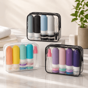 Set flacons voyage avec pochette mise en scene 4