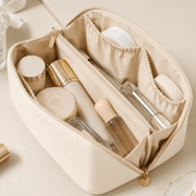 Trousse de toilette femme mise en scene 4