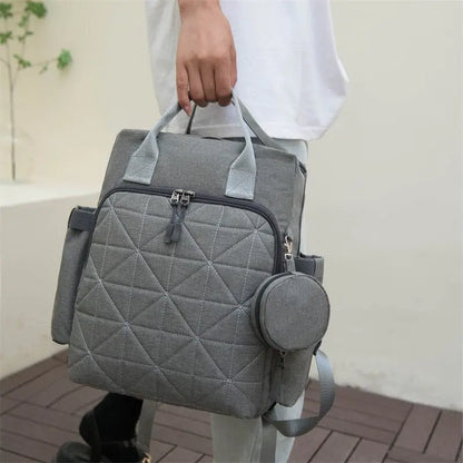 Grand Sac à Dos à langer Broxford, pratique pour les sorties avec bébé, en tissu oxford, rangements optimisés.