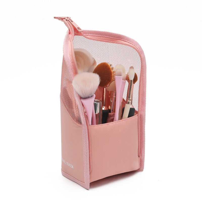 Trousse De Maquillage Et De Toilette (OK)